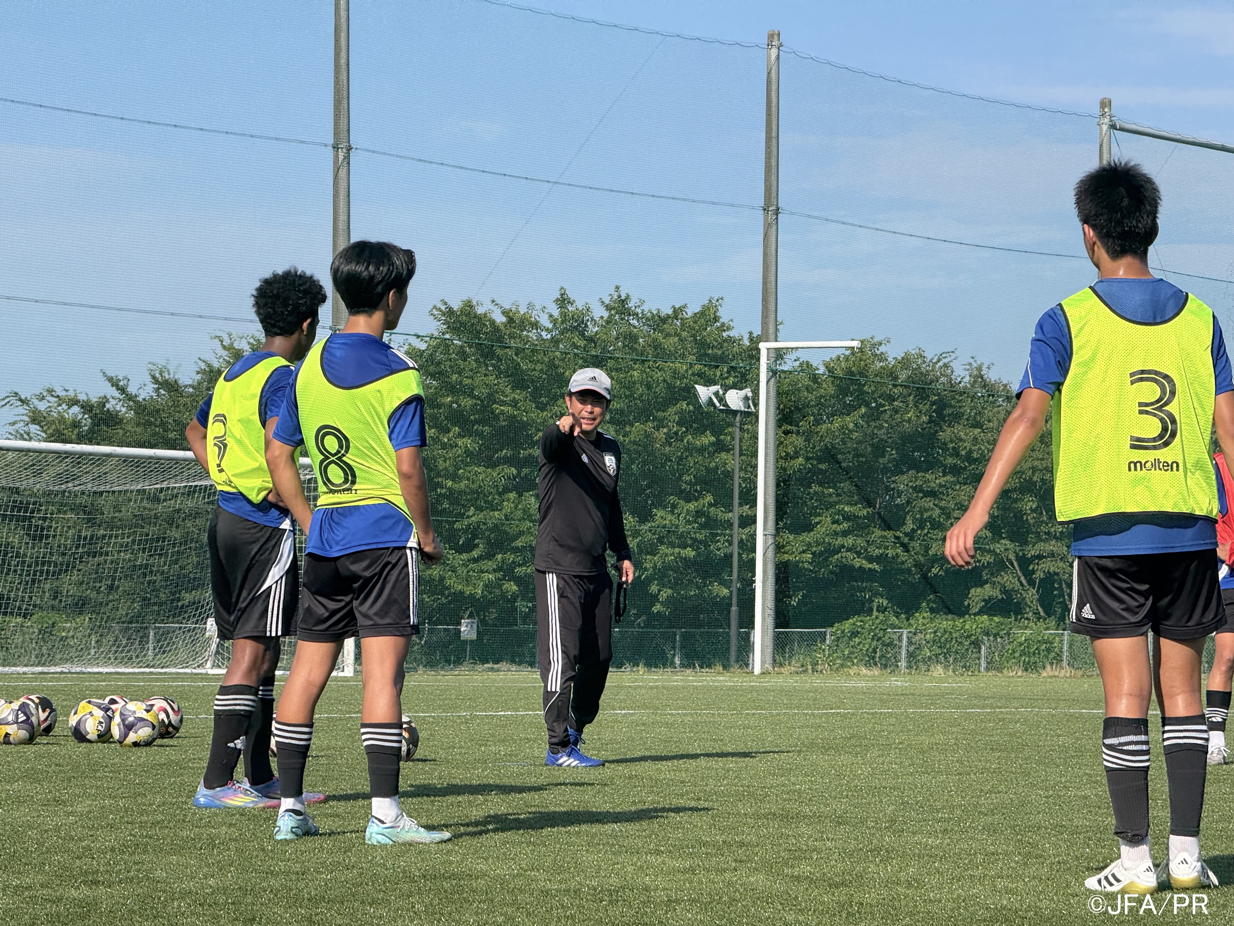 未来を拓く育成〜JFAアカデミー猿澤監督が語る、選手の考える力を育み